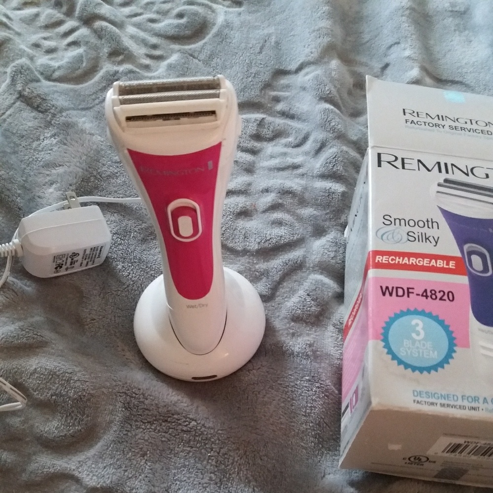 Remington smooth and silky shaver